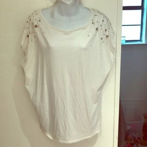 🐠Nice Silver Beaded Top Sz XL🐠